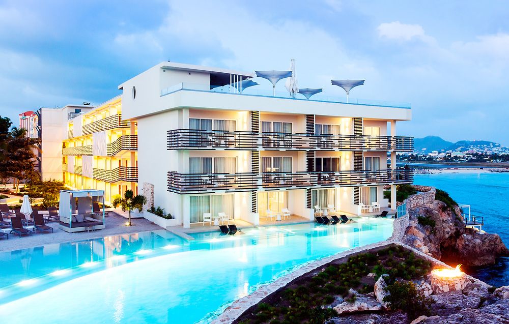 Sonesta Ocean Point Resort-All Inclusive - Adults Only シンプソン ベイ Sint Maarten thumbnail